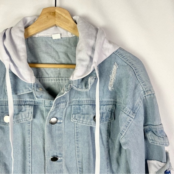 Boutique Light Blue Distressed Denim Spiderman Graphic S - Picture 3 of 5